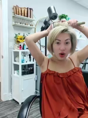 This is for lazy people! #tripod #tripodstand #hairdryer #tiktokshop #TikTokShopDeals 