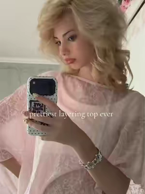 the lace is so pretty #inspo #girltok #OOTD #hairinspo #cider  