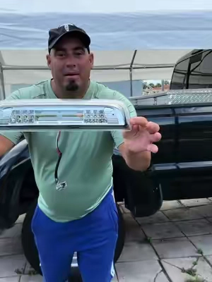 🚨 ¡Haz que tu Silverado o Sierra destaque! Esta tercera luz de freno LED G-PLUS mejora la visibilidad, brinda un estilo moderno y se instala fácilmente. Compatible con Chevy Silverado y GMC Sierra 1500, 2500 y 3500 modelos 2015-2018. ¡Un upgrade práctico para tu pickup! 🔥🚛 #Fit For 15-18 Chevy Silverado #ChevySilverado #GMCSierra #Silverado #TruckLife    