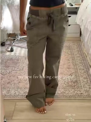and they’re a mid to low rise fit ⛰️✨ #fashionfinds #outfitinspo #hikingoutfit #cargopants #tiktokshopcreatorpicks 