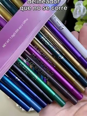 12 tonos delineador:colorazo, se corre suave y delineador que no se corre.#tiktokshop#fyp  #beauty  #Maquillaje