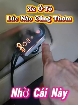 Có cái này xe ê tô thơm phức. #xittinhdauoto#sacdienthoaioto#cucsacdttrenoto#minhnguyen 