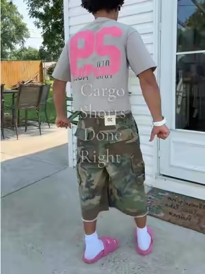 These a must gng 😍 they go wih anything fr  #mnml #baggyshorts #camo #cargoshorts #outfitinspo  