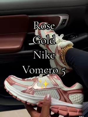 Nike Vomero 5 Rose Gold #nikevomero5 #tiktokshopbacktoschool #tiktokshopcreatorpicks @Fly Kicks 