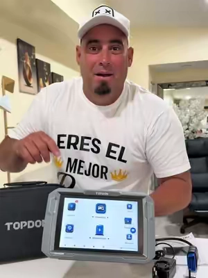 🚗🔧 ¡Diagnostica tu vehículo como un profesional! El TOPDON ArtiDiag900 Lite te permite realizar diagnósticos completos, pruebas activas (Bidirectional), escanear todos los sistemas del vehículo y acceder a más de 8 funciones de mantenimiento. Además, incluye conexión inalámbrica por Bluetooth y 2 años de actualizaciones gratis. ¡La herramienta perfecta para mecánicos y amantes de los autos! 💯⚙️#TOPDON Wireless OBD2 Scanner #TOPDON #ArtiDiag900Lite #OBD2 #ScannerAutomotriz    