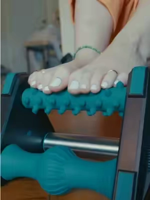 Try a foot roller!!! #footroller #foothealth #footnassage #plantarfasciitis #massageroller 