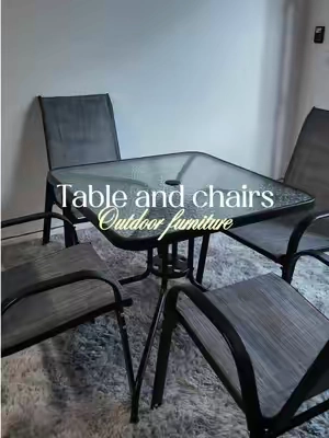 Mesa y sillas de metal para exterior @Arlopu #patiodiningset #mesaysillas #patiofurniture 