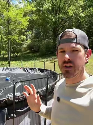 Solar pool cover 