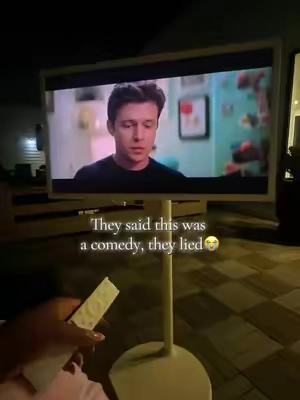Apolosign Gen 2 portable rolling tv🍿🥤 #portabletv #rollingtv #apolosign #androidtablet #tvonwheels 