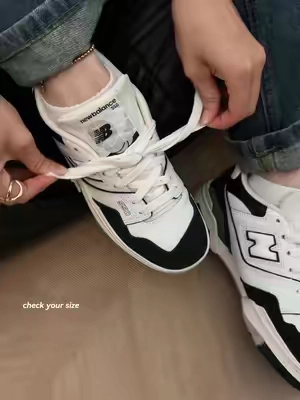 NEW BALANCE 550 👀 #flykicks #newbalance #ttsneakerweek #tiktokshopsummersale #comfy 