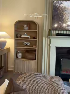 The perfect mix of storage and style. 📚✨ I love how this bookshelf instantly makes any space feel more cozy and put together. #bookshelf #furniture #cozyhome #homedecor #bookshelfdecor 
