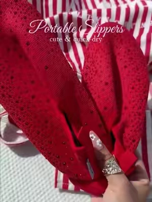 These are gonna be the star of the beach.#tiktokshopsummersale #watershoes #bikinioutfit #beachhack #slippers 