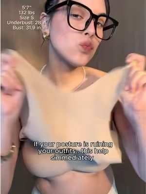 Standing taller in a wireless bra? I didn't believe it till now
#tiktokmademebuyit #posturebra #tiktokshopsummersale #wirelessbra #posture 