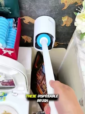 Click, scrub, toss. No more disgusting toilet brush sitting in dirtywater.#Toiletbrush #sopami #tiktok #deepclean#GiftedinLove