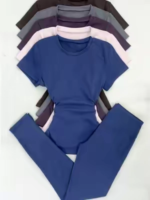 Your new favorite Pilates & gym set 🤍✨ #pilatesoutfit #activewear #spotlightfinds #workout #tiktokshopsummersale