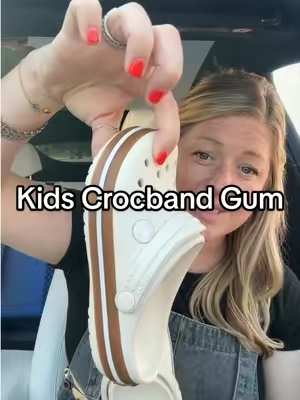 #crocsforkids #preppy #kidsshoes 