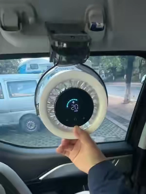 A bad review at 3 AM made my boss sell this 100-speed fan AT COST... 😱👇 #cliponfan #portablefan #tiktokshopfinds #tiktokmademebuyit #summeressentials 