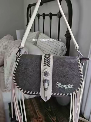 it's perfection. 🤍 #WranglerBag  #WesternFashion  #CowgirlStyle  #WesternFinds  #TikTokShopFinds 