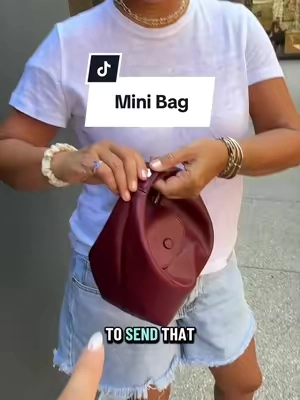 Why buy one when you can have 3. #everydaystyle #3in1bag #minibag #affordablestyle #fashionfinds @DURV US 