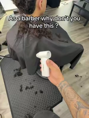 As a barber why don’t you have this ? #fyp #summerwins #barber #tiktokshopsummersale #barbertok 