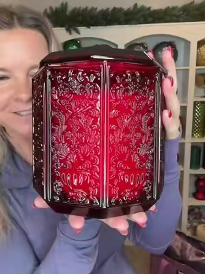 Replying to @Jessica Schilling 60oz glass candle for fall and winter #fallscents #fallcandles #scentedcandle 