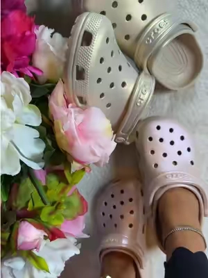 Crocs Classic Shimmer Clogs | Glitter Slip-On Clogs for Everyday Comfort #Crocs #CrocsClassic #ShimmerClogs #TikTokShopCreatorPicks #SparkleStyle 