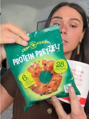 The best high protein snack!!  #proteinsnack #highproteinsnacks #proteinpretzels #tiktokshopsummersale #summerwins @Crisp Power 