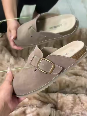 seriously ✨SO✨ comfy  #clogs #fallaesthetic #houseshoes #falloutfits #cushionaire @Cushionaire 