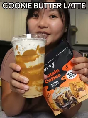 Another day, another cookie butter latte 🥰 #cookiebutter #icedlatte #proffee #proteincoffee #coffee 