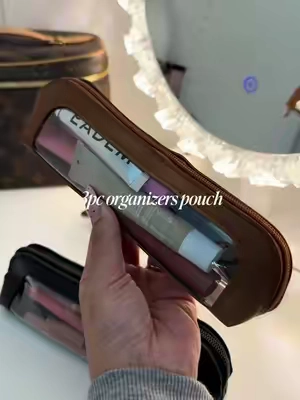 #makeuporganizer #organizer #makeuppouch #beautyfinds 