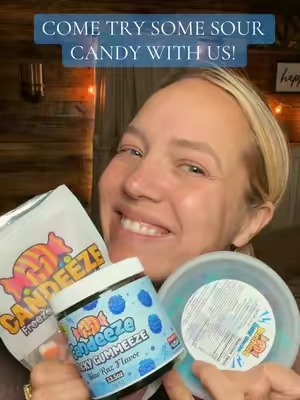 Sour candy lovers, this bundle is 🤌🏻 #candy #candeeze @Candeeze Co. #bursteeze #blueraspberry #sourcandy 