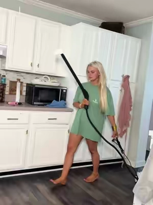 Brb steaming my whole house #fyp #tiktokshop #CleanTok 