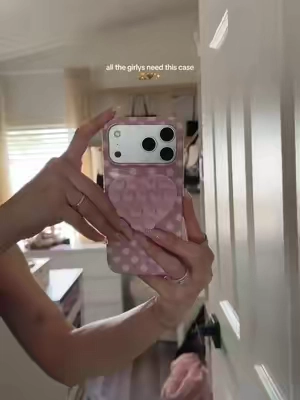 #velvetcaviar #cutephonecases #polkadot #girlytok #girlythings 