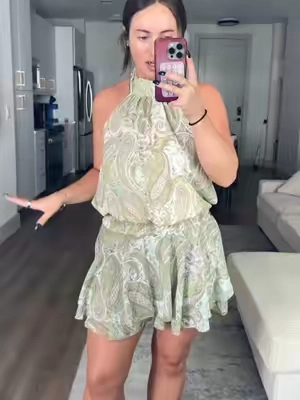 love this style dress!