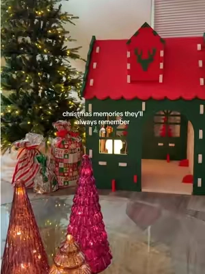 Stock is very limited. Once they’re gone, they’re gone, so don’t wait to grab yours ❤️ #playhouse #toddlerplay #christmastoys #kidschristmas #playpretend 