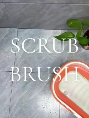 POV: You can finally scrub the tub without bending over. 🙌#CleanTok #LongHandleBrush #DeepCleaning #ScrubBrush #HomeHacks