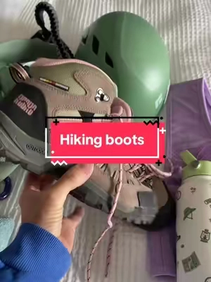 #hikingboots #gorpcore #backtoschoolshopping #tiktokshopsummersale #tiktokshoplabordaysale 