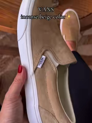 Incese Beige Vans slip on #vans #sliponshoes 