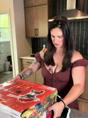 Disappointed in the packaging, but this grill would actually be a really good Christmas gift for kids #GiftsForKids #KidGrill #KidKitchen #TikTokShopCreatorPicks 