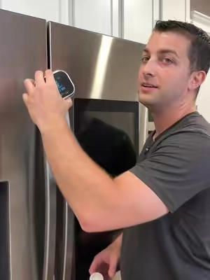 This checks for all of the essential things that are to worry about #smokedetector #gasleakdetector #safetyfirst #smokealarm 