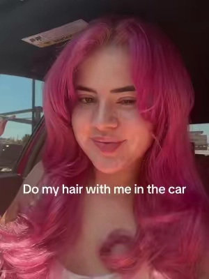 Hair always helps me feel better 😭✨ #mykitsch #dyedhair #pinkhair #overnightblowout #heatlesshair 