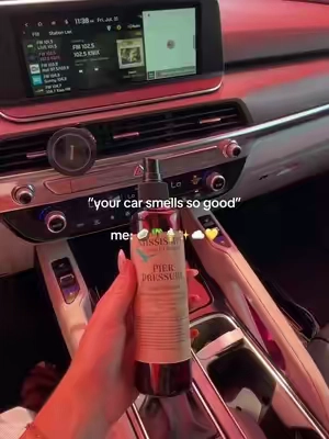 I keep this in my car and it smells soooo good ✨🤍 #carmusthaves #airfreshener #carairfreshener #carairfresheners #linenspray 