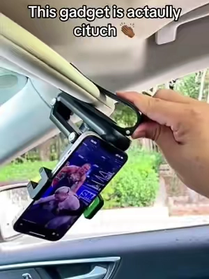 This is the content cheat code your definitely missing #fyp #contentcreatortips #carmount #tiktokmademebuyit #phonemount 