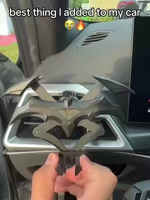 #cargadgets #batmanphoneholder #carsetup #caraccessories #batman