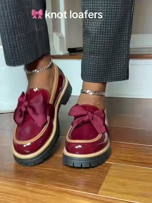 Love these with my ankle pants #bowknotloafers #loafers #fallshoes 