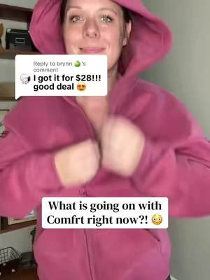 Replying to @brynn 🍏 what a deal! #comfrthoodie #comfrt #comfrtset #traveltips #traveloutfit @Comfrt 