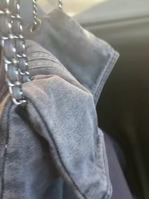 Who would of  thought this denim bag would be soooo cute?! 