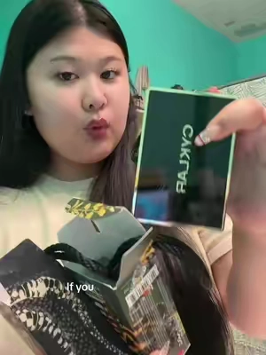 the only exfoliating soap on a rope i need  @CYKLAR 🧡🖤💚 #cyklarsoaponarope #cyklar #bodycare #bodywash #howtosmellgood 