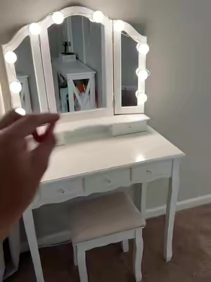 #vanity #makeupvanity #vanities #makeuptable 