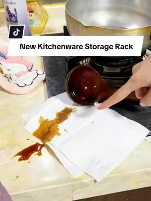 No more red sauce crime scenes on your clean countertop while cooking! 🍝❌ Tap the link to get this anti-drip spoon rest and keep your kitchen spotless! 🛒#KitchenEssentials #UtensilStorage #304StainlessSteel #SpoonHolder #kitchenmusthaves 